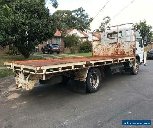 2005 isuzu tray truck