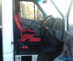 mercedes sprinter tray truck