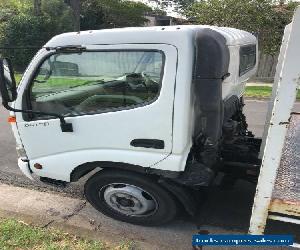 Hino Dutro Tray Truck 2001