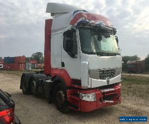 2013 Renault Premium DX11 WHITE SALVAGE DAMAGED REPAIR  for Sale