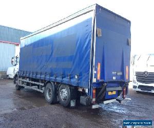 Mercedes-Benz Axor 2529 Day Cab Curtainsider