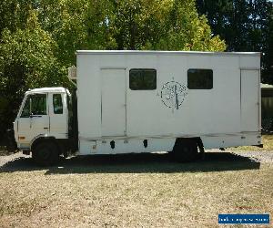 EX - FILM INDUSTRY  PRODUCTION OFFICE / MAKE-UP / WARDROBE TRUCK  WITH  TOILET.