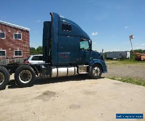 2009 Volvo VNL