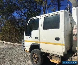 Isuzu NPR 400 Crew Cab