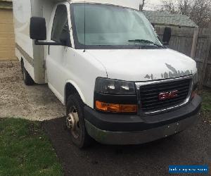 2008 GMC Savana box truck