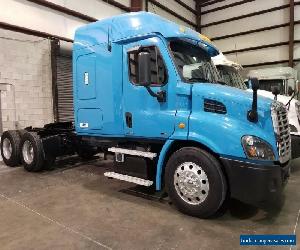 2012 Freightliner CASCADIA