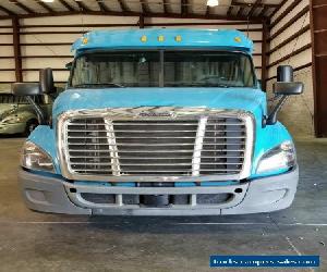 2012 Freightliner CASCADIA