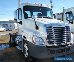 2012 FREIGHTLINER CASCADIA 125 --