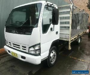 2007 Isuzu NPR 400 Table top truck with cage