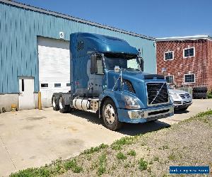 2009 Volvo VNL