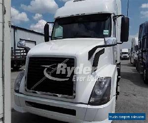 2013 VOLVO VNL64T 670 --