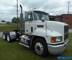 2001 Mack CH613