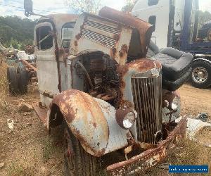 White truck wb14 ratrod or hotrod it 