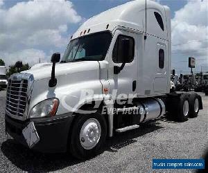 2013 FREIGHTLINER CASCADIA 125 --