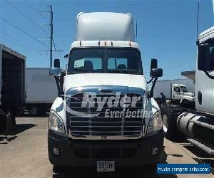 2013 FREIGHTLINER CASCADIA 125 --