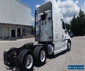 2013 Freightliner Cascadia Century