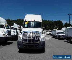 2012 FREIGHTLINER CASCADIA 125 --