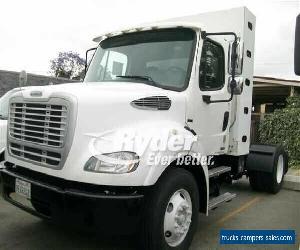 2012 FREIGHTLINER M2 112 --