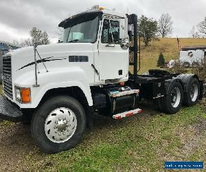 2001 Mack CH613 T/A DAYCAB