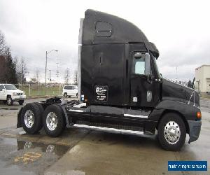 2004 Freightliner Century Class ST-120