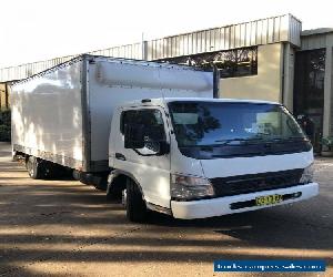  2005 Mitsubishi Fuso Canter Pantech Truck