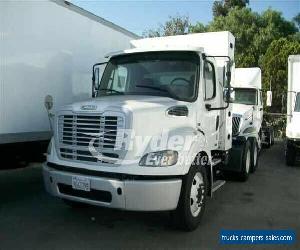 2012 FREIGHTLINER M2 112 --