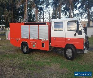 Mazda B4600 dual cab fire truck. Workshop service body truck as new low km.