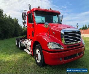 2006 Freightliner CL120 --