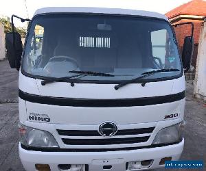 hino tipper 2009 second owner