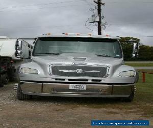 2009 Freightliner P2-350