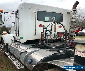 2012 Kenworth T800 TANDEM DAYCAB --