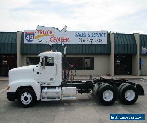 2001 Freightliner FLD 120 --