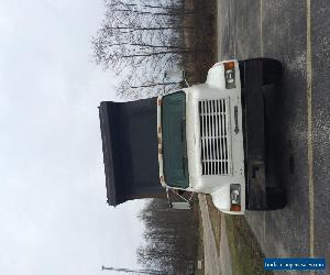 2001 International 4700