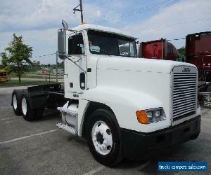 2001 Freightliner FLD 120 --