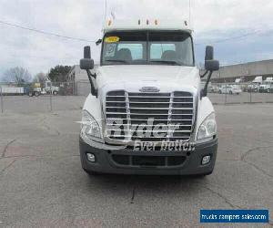 2013 FREIGHTLINER CASCADIA 125 --