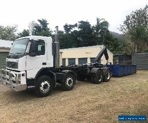 Volvo FM12 8x4 Hook Loader