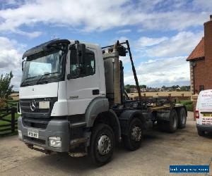 2009 Mercedes 3240 8x4 hookloader 