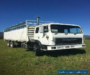 acco international cattle truck for Sale