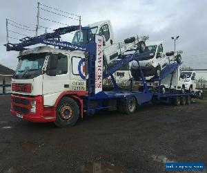 Volvo FM9 2005 car/commercial pillar less 6 car transporter /4 chassis cabs 