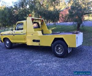 Ford F350 dualy, table top or tow truck