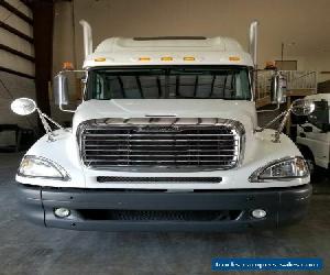 2010 Freightliner COLUMBIA 120