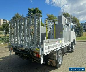 2010 Isuzu NPS NH 300 (4x4) Crew White 6sp M Cab Chassis