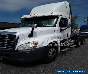 2013 FREIGHTLINER CASCADIA 125 --