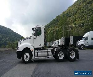 2004 Freightliner Columbia 120