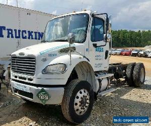 2010 Freightliner BUSINESS CLASS M2 106 for Sale