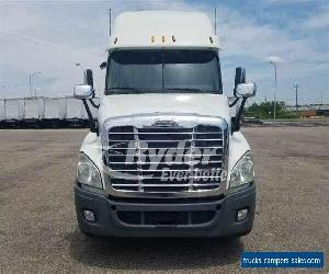 2013 FREIGHTLINER CASCADIA 125 -- for Sale