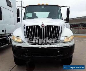 2007 NAVISTAR INTERNATIONAL 4400 --