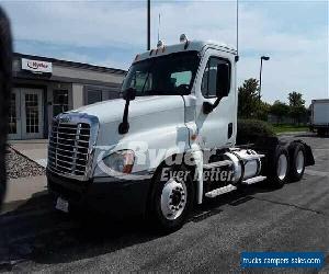 2012 FREIGHTLINER CASCADIA 125 --