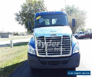 2014 FREIGHTLINER CASCADIA 125 --