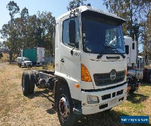 Hino 2005 GH Cab chassis truck. 8 tonner Auto